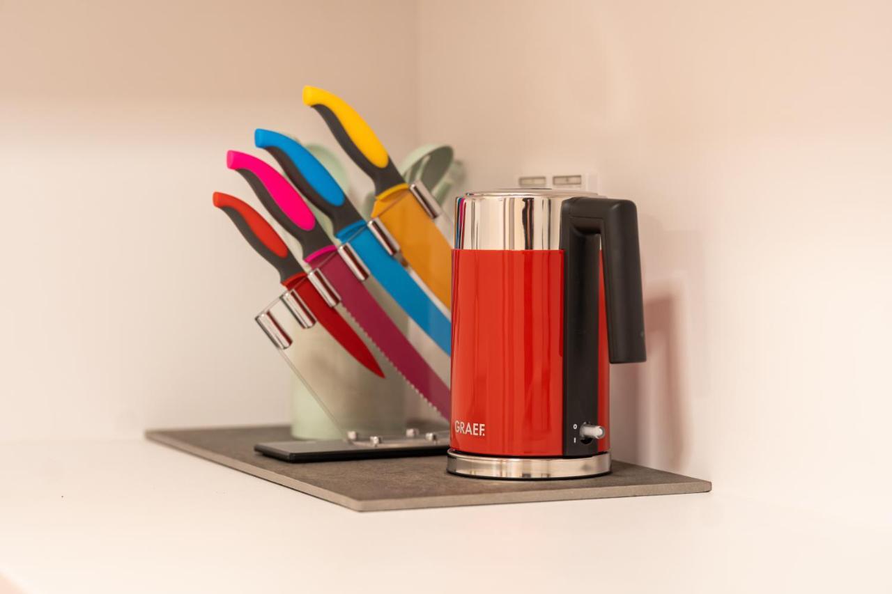 Hostel MHG Exterior foto Dualit kettle and knife block