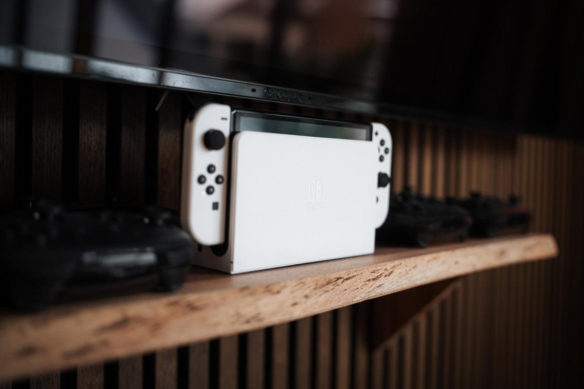 Hostel MHG Exterior foto A Nintendo Switch docked