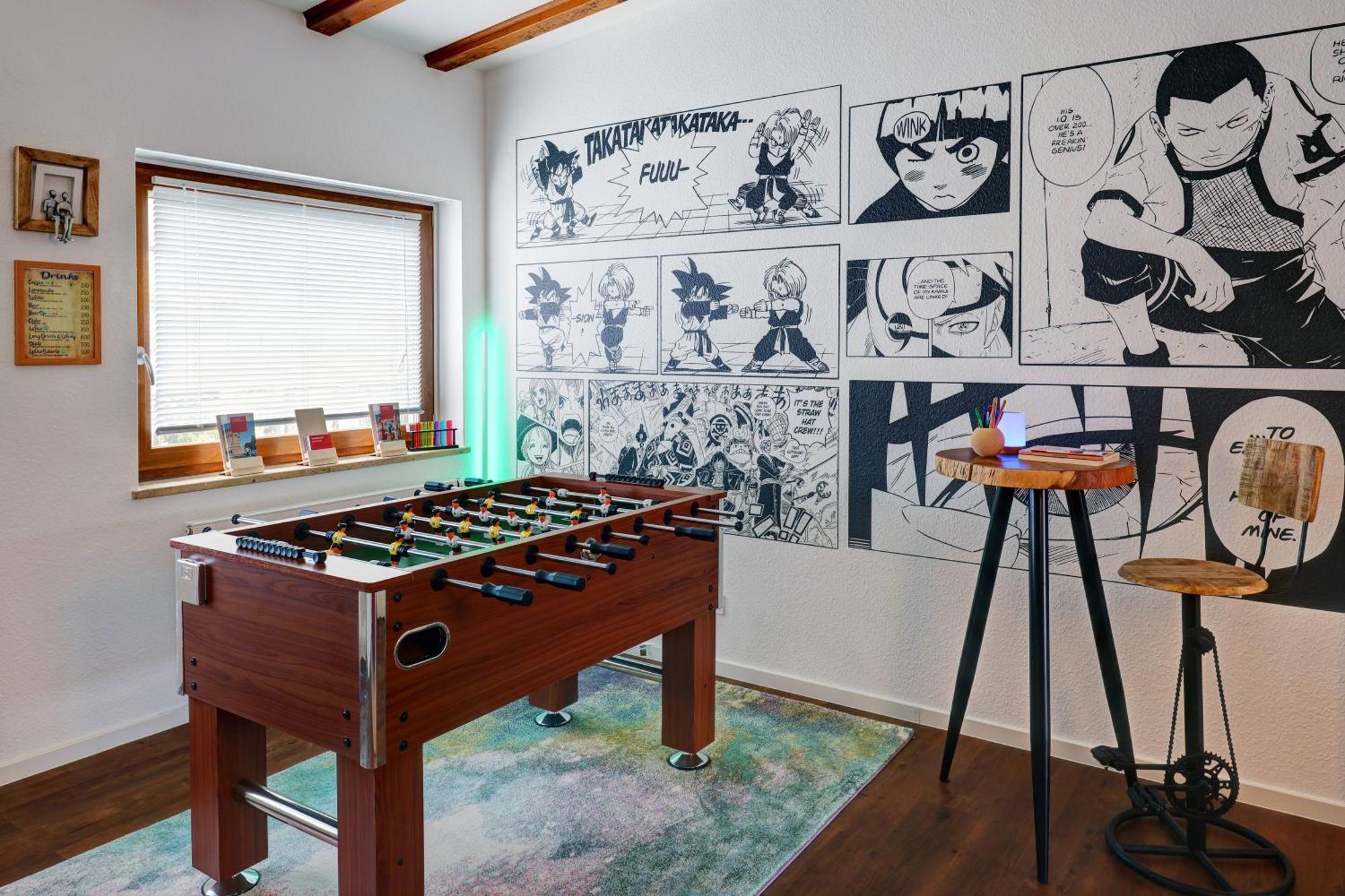 Hostel MHG Exterior foto A foosball table